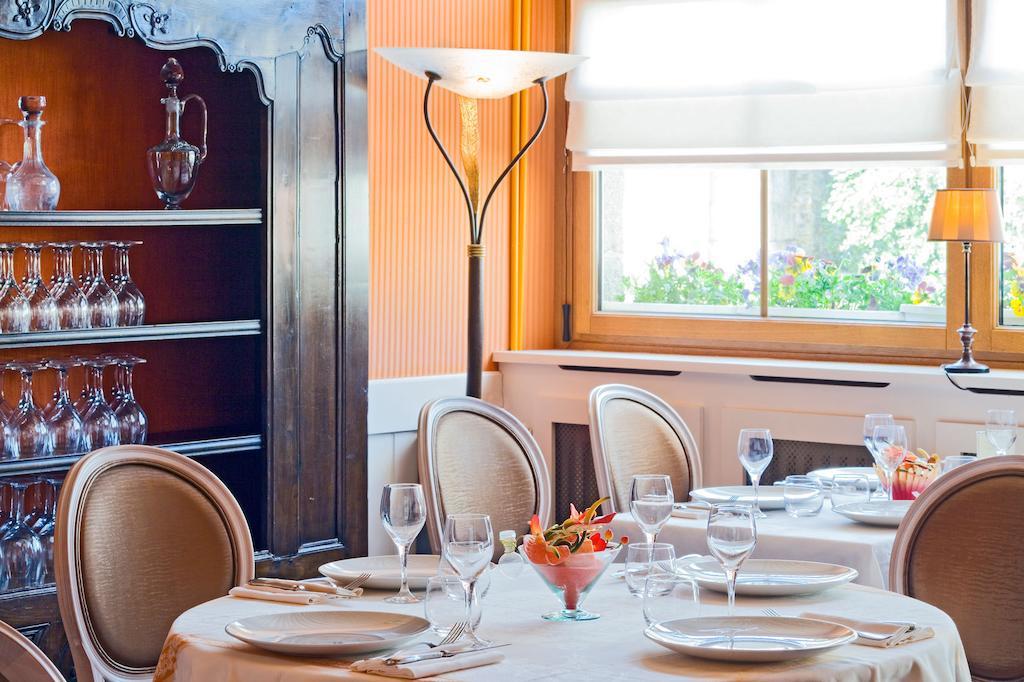 Au Relais Du Porhoet Guilliers Экстерьер фото