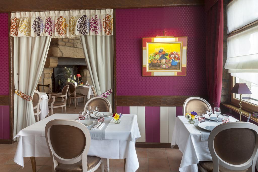 Au Relais Du Porhoet Guilliers Экстерьер фото
