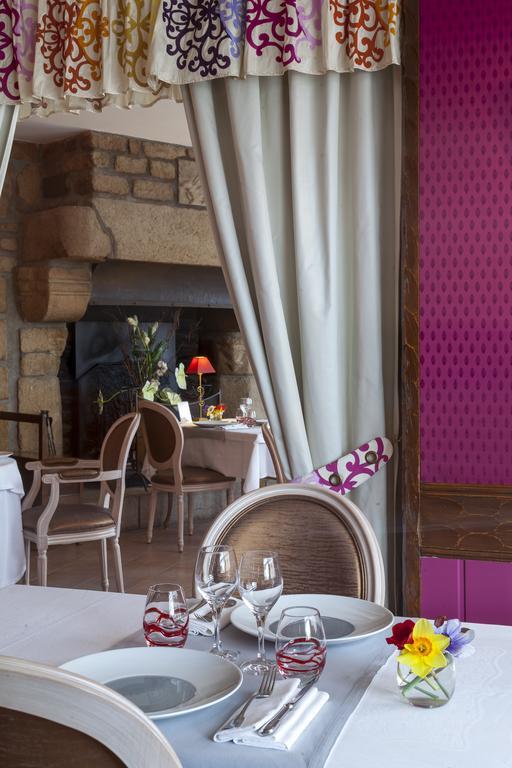 Au Relais Du Porhoet Guilliers Экстерьер фото